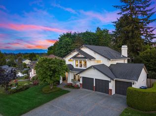 23021 NE 18th St, Sammamish, WA 98074