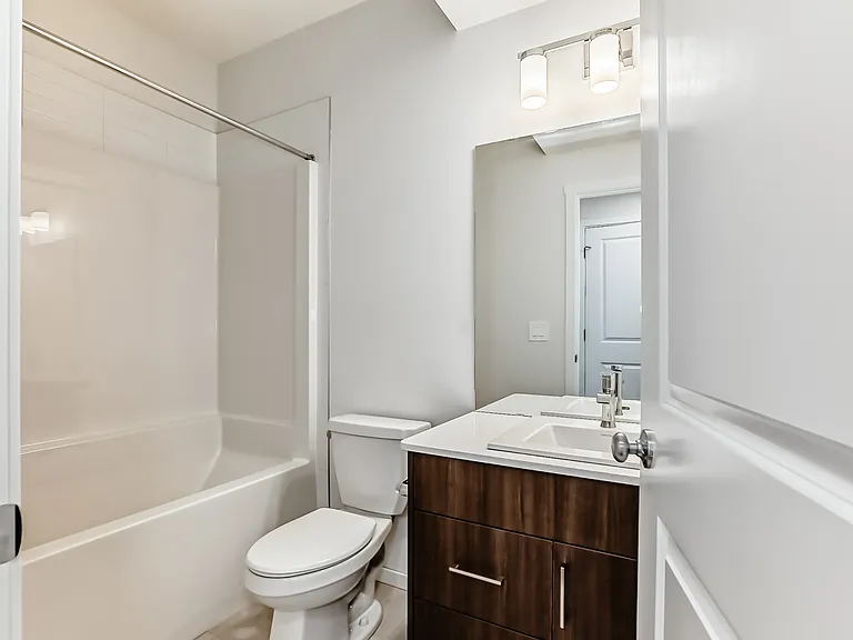142 Chappelle Dr SW — Photo 34