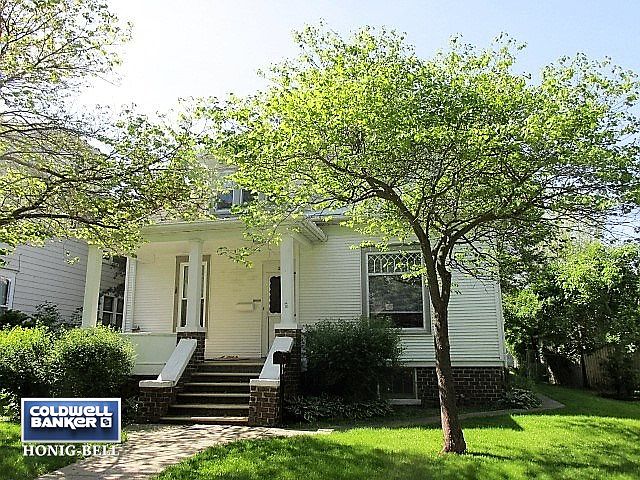 1st image of 209 W Washington St