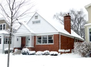 2015 Noyes St, Evanston, IL 60201