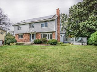 61 Nina Dr, Tewksbury, MA 01876