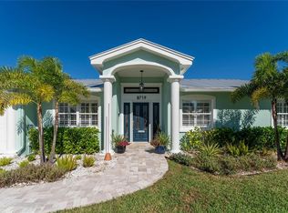 8719 Palisades Dr, Tampa, FL 33615