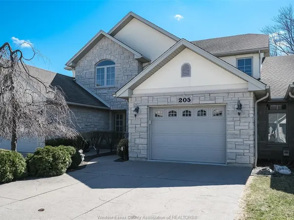 205 Whisper Creek Cir, Lakeshore, ON N9K 1G3