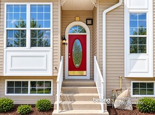 9 Clearbrook Ln, Flemington, NJ 08822