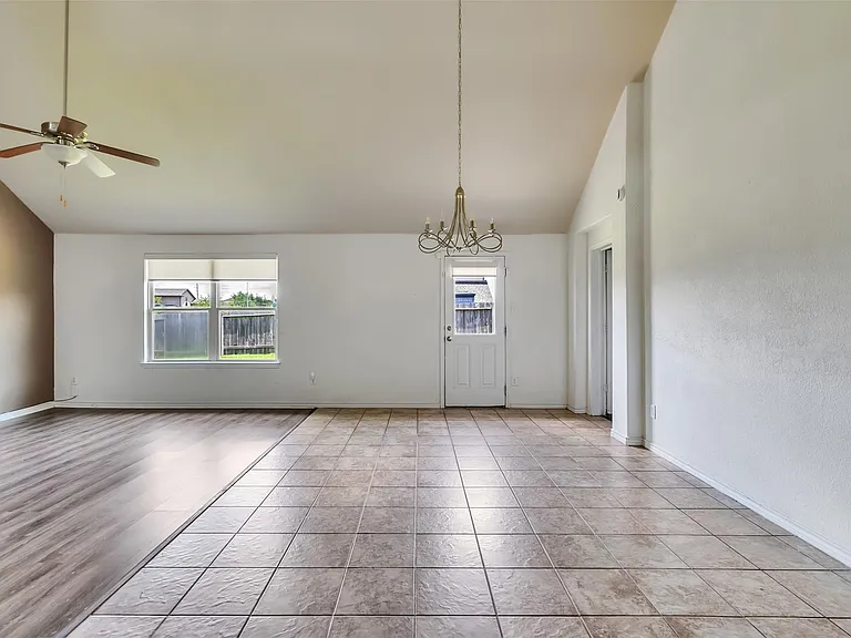 9203 Haverford Cove Ct — Photo 26