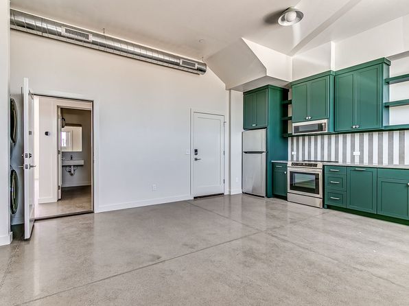 1632 Spoke St #4C