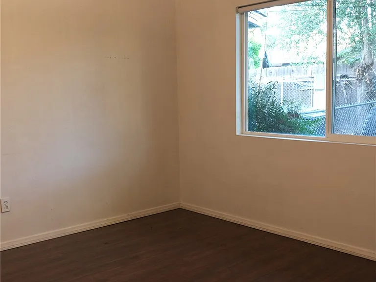 501 University Ave #3 — Photo 11