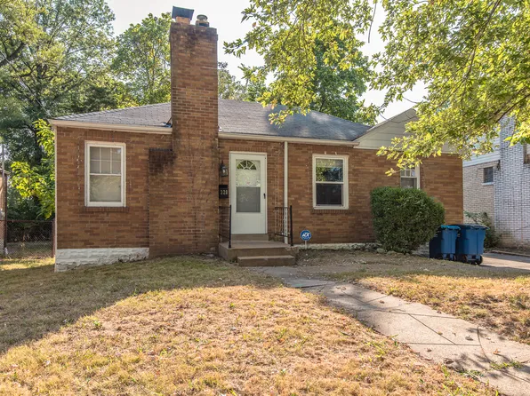 320 Henquin Dr, Saint Louis, MO 63135