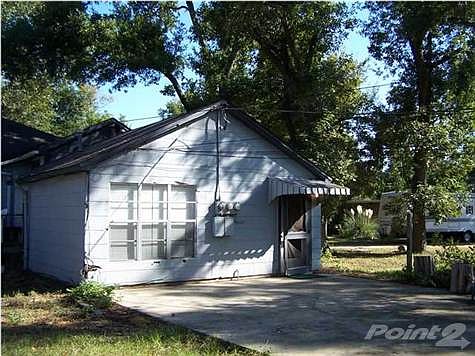 2nd image of 3013 E Gadsden St