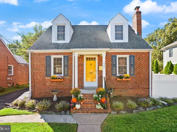 3504 14th St S, Arlington, VA 22204