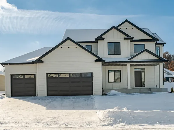 4393 Cassidy Ridge Dr NE, Rochester, MN 55906