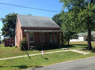 404 S Jackson St, New Athens, IL 62264