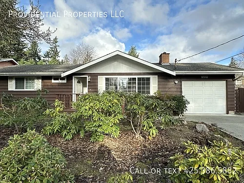 9510 NE 201st St Photo 1