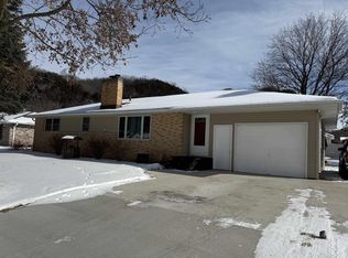 120 Randee Ave, Prairie Du Chien, WI 53821