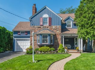 28 Woodland Ave, Verona, NJ 07044