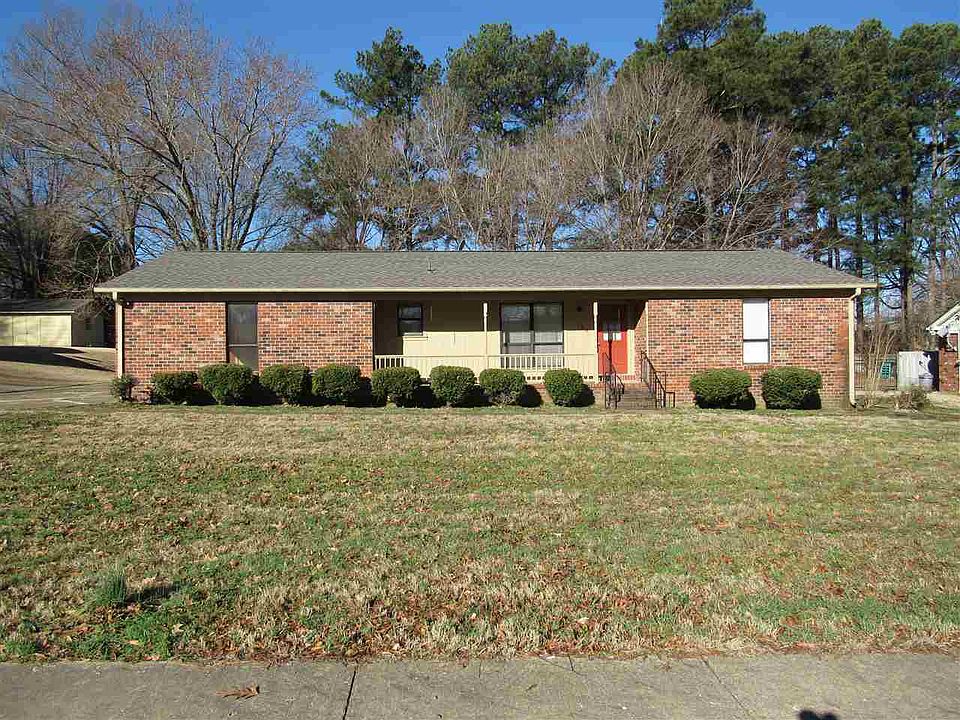 1st image of 756 Hart Dr