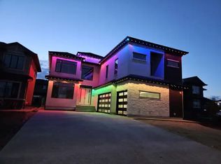 1717 Adamson Cres SW #1A, Edmonton, AB T6W 1Z4