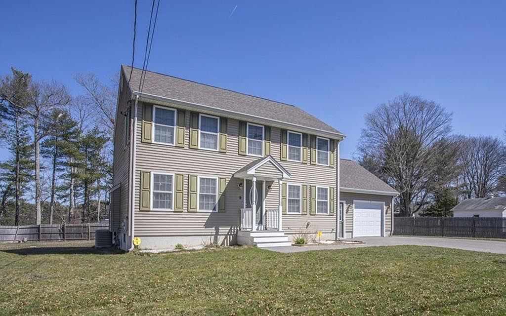 9 Scadding St, Taunton, MA 02780 Zillow