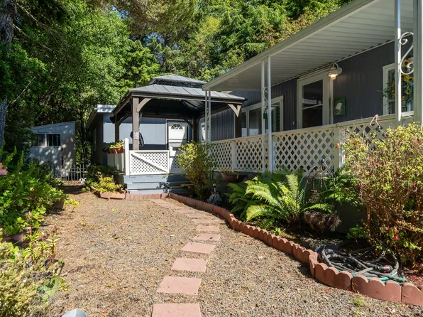 4875 N Highway 101 #92, Depoe Bay, OR 97341
