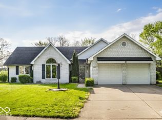 51 Glasgow Ln, Noblesville, IN 46060