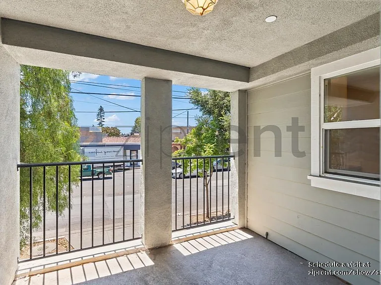 508 Peninsula Ave #3 — Photo 10
