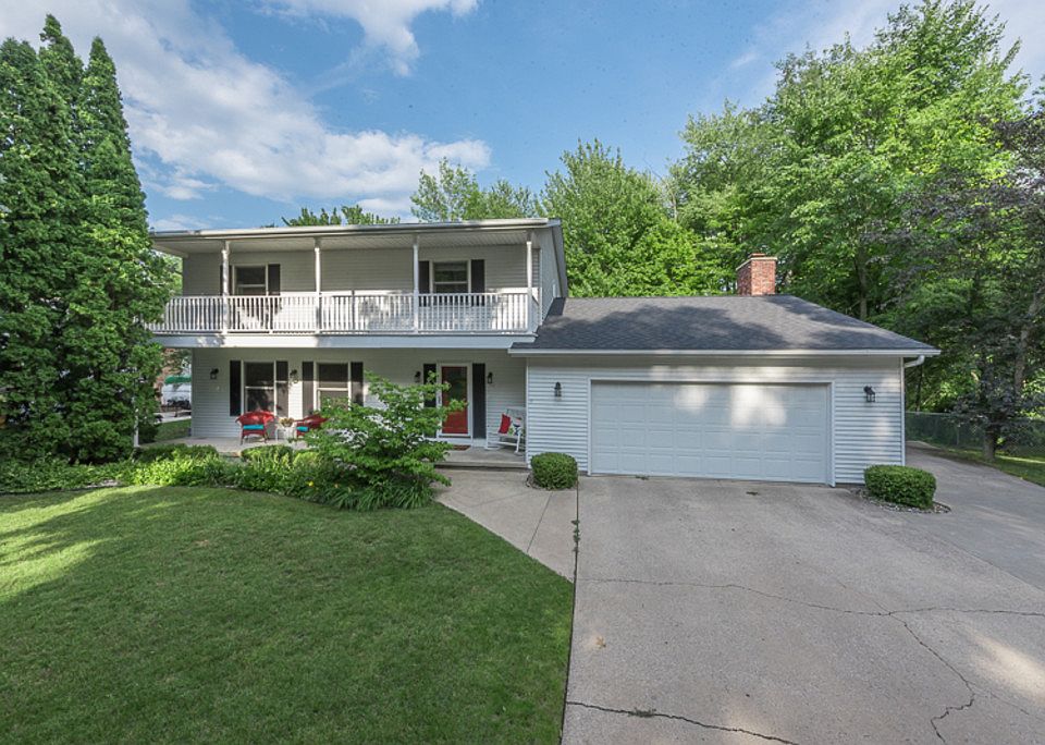 Touched by Tradition!  This beautiful, well maintained home is "family approved."   Elementary and middle schools are just a "stones throw away."  Buy now and get settled before school starts!  Your family will like the fact that it is on a "no traffic" cul-de-sac street.  Many recent and extensive updates include:  renovated kitchen, baths, newly finished basement with half bath, garden shed, upgraded windows throughout, roof (2009), landscaping, and so much more.  This home is for those accustomed to the best!  