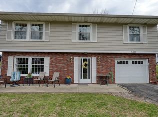5631 Dogwood Ln, Cambridge, OH 43725