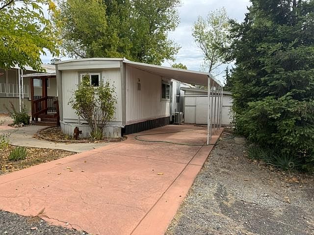 1st image of 945 Sequoia Cir