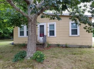 9 Freshmeadow Dr, Wareham, MA 02571