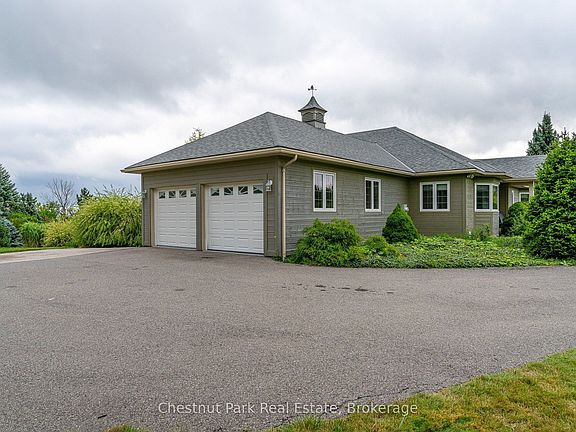 2nd image of 103 Ridgecrest Ln