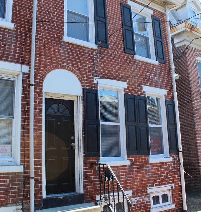 1st image of 312 S Jackson St