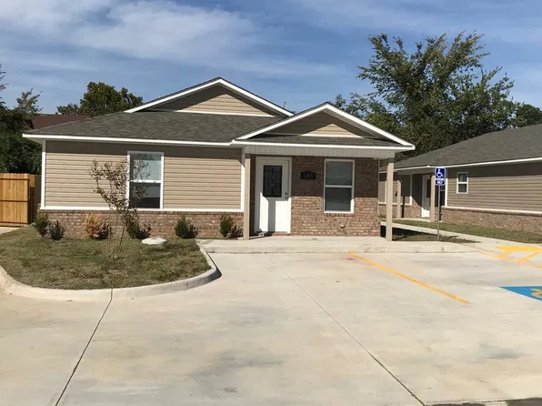 Soprano Court, 4601 Jenny Lind Rd APT 110, Fort Smith, AR 72901