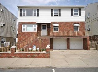 101 E 25th St #2, Bayonne, NJ 07002
