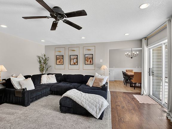5th image of 140 Birchwood Dr