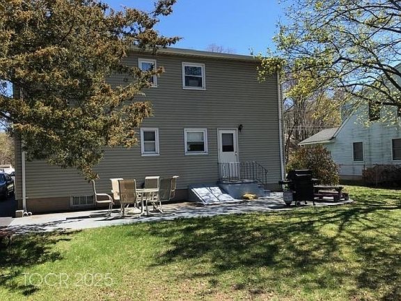 4th image of 31 Garbarino Ave #2