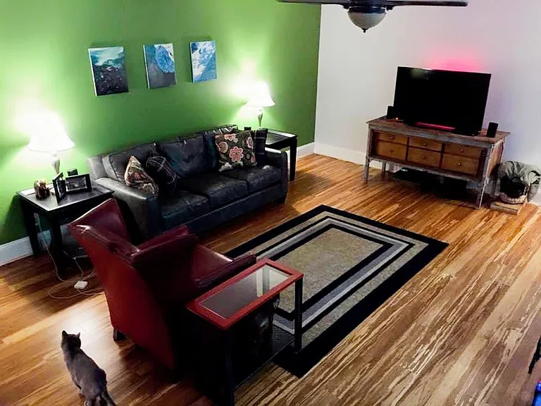 125 Kennedy Dr #21 — Photo 3