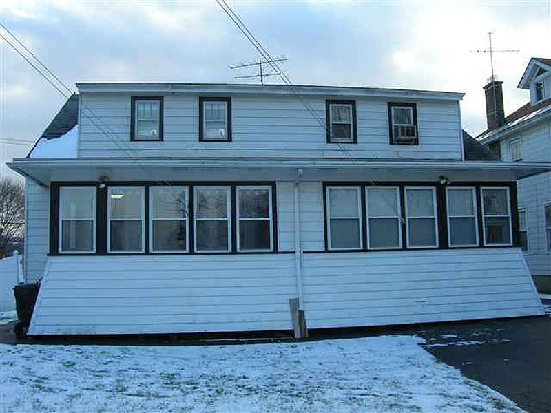 3rd image of 24 DESTEFANO Street