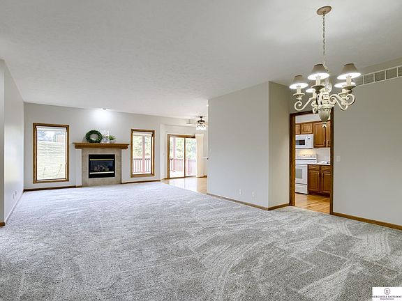 4th image of 13519 Meredith Ave