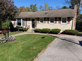 3 Oak St, Johnston, RI 02919