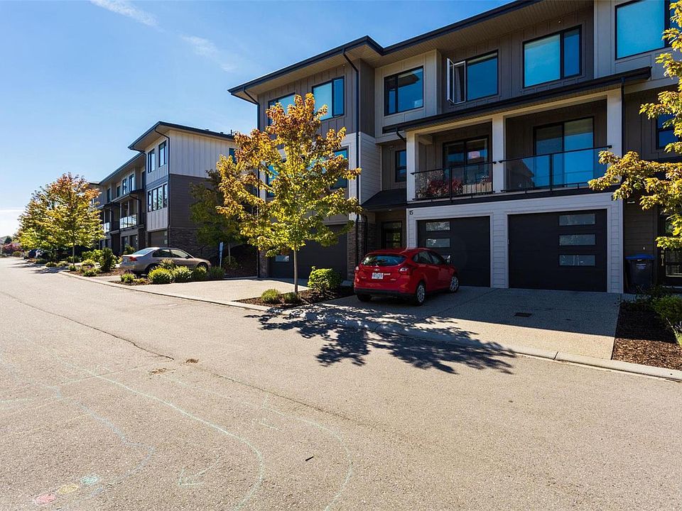 1st image of 12798 Lake Hill Dr #15