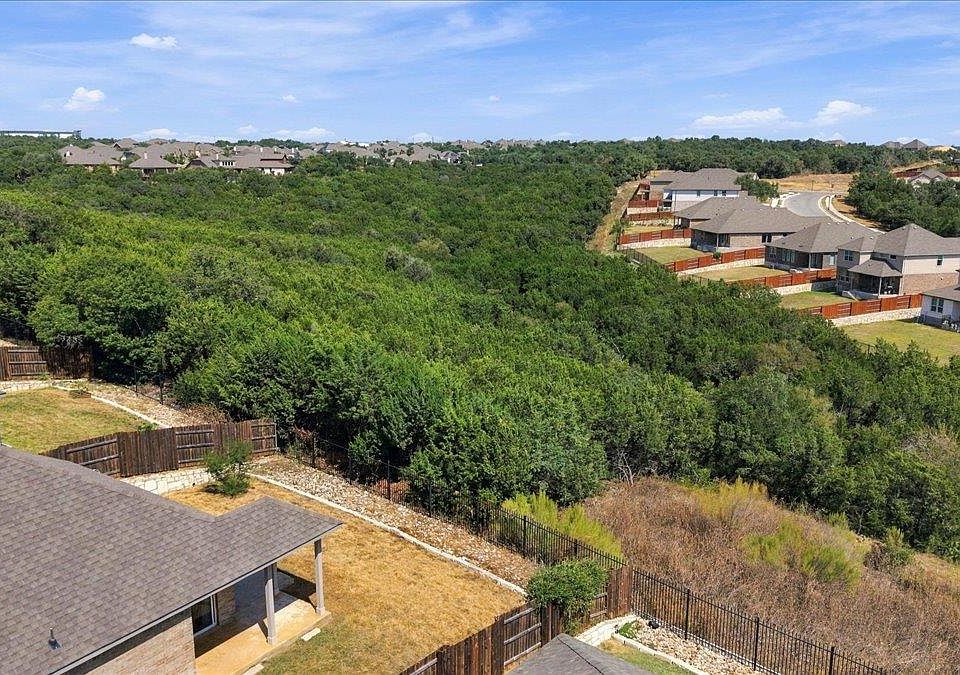 1st image of 517 Peace Pipe Way