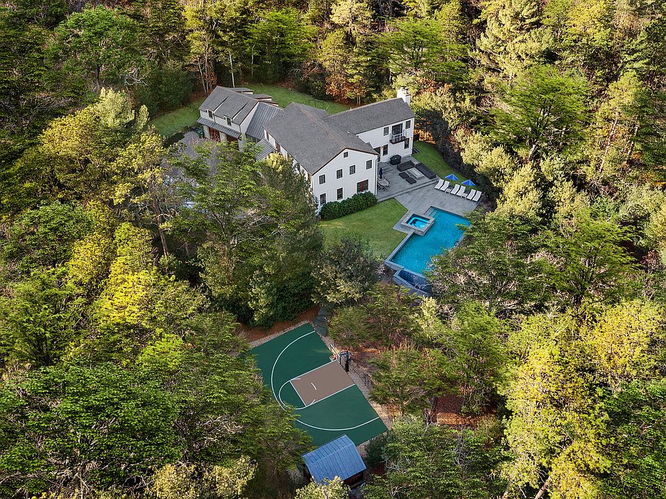 1st image of 12 Koala Ln
