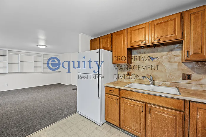 4305 S Phillips Ln #BASEMENT — Photo 5