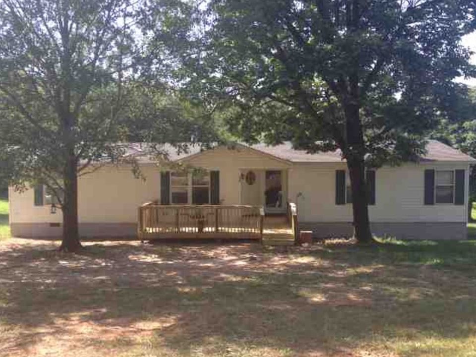 2nd image of 130 Thorn Dr
