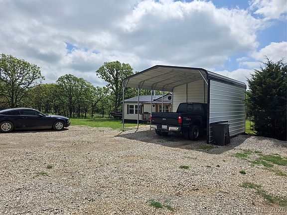 4th image of 793 Skylar Ln