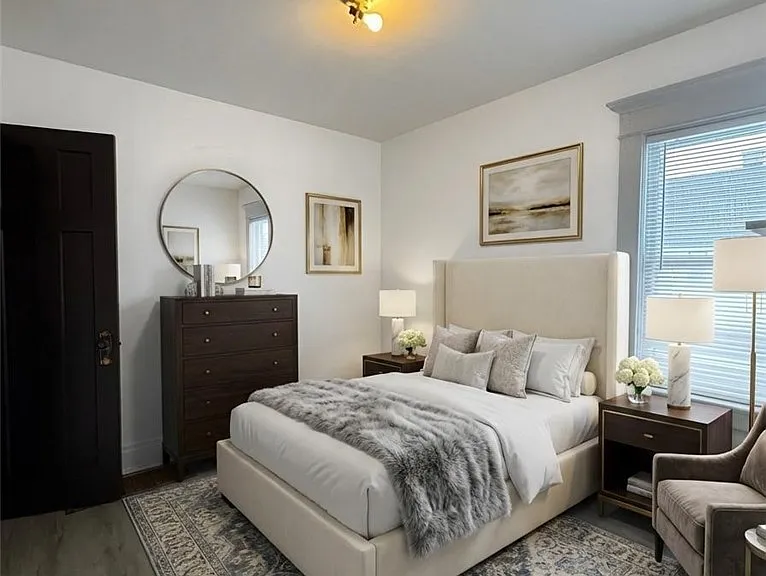 61 Baxter St #UPPER — Photo 7