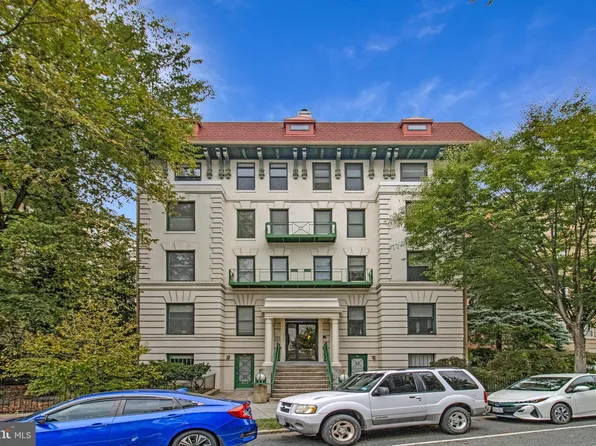 2627 Adams Mill Rd NW APT 406, Washington, DC 20009