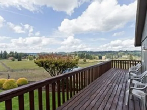 13200 S Warnock Rd, Oregon City, OR 97045