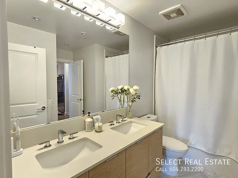 8150 207th St #B323 — Photo 15