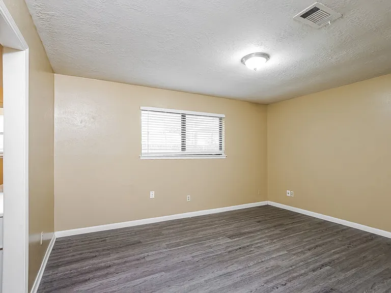 23331 Bayleaf Dr — Photo 9